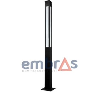 Poste Quadrado de Aço Galvanizado a Fogo Para Iluminação Decorativa