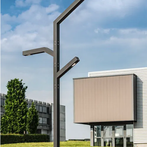 Postes Engastados e Flangeados de Aço